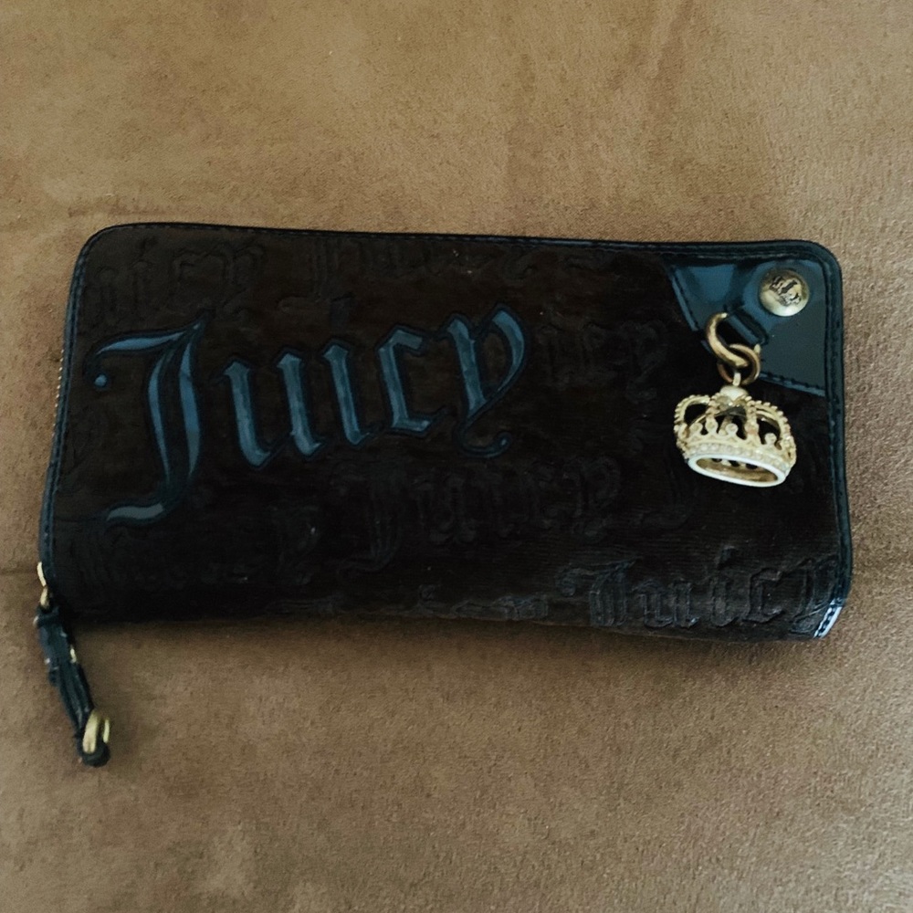 Juicy Couture Wallet